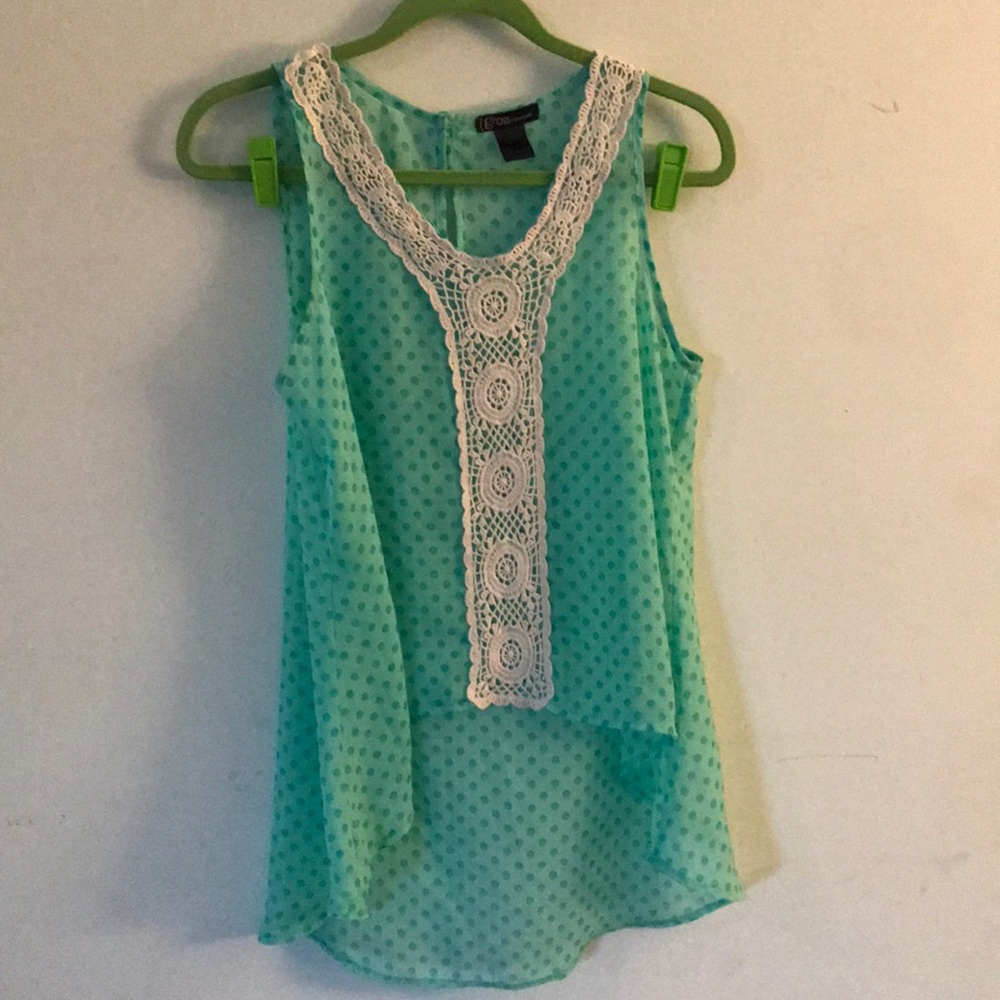Grass Collection Flowy Sleeveless Polka Dot Top
#321